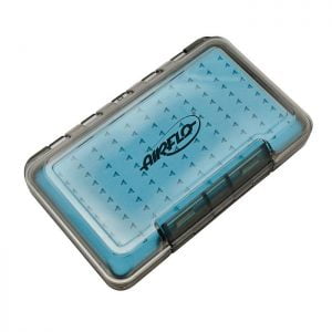 The Airflo Grippa silicone fly box is the ultimate pocket fly storage system. The double sided slim-line polycarbonate body is durable and shatter-resistant. It fits discreetly in a waistcoat but is still big enough to carry a good selection of flies.